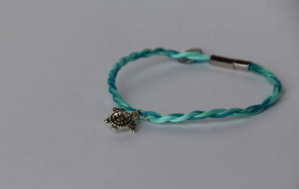 Turtle Fishing Rope Bracelet: Green and Blue